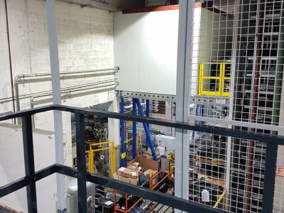 Levering og montering av mezzanin reolsystem.5